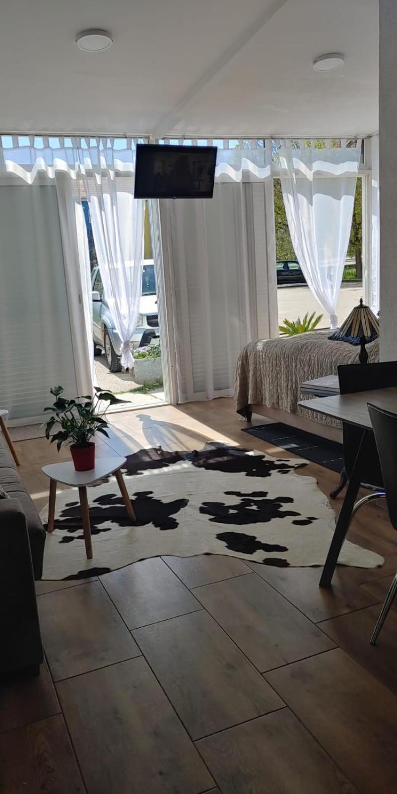 Apartamento Piccolo Knin Exterior foto